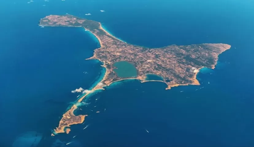 Ibiza Beach Hopping Cruise with Paddleboards 2